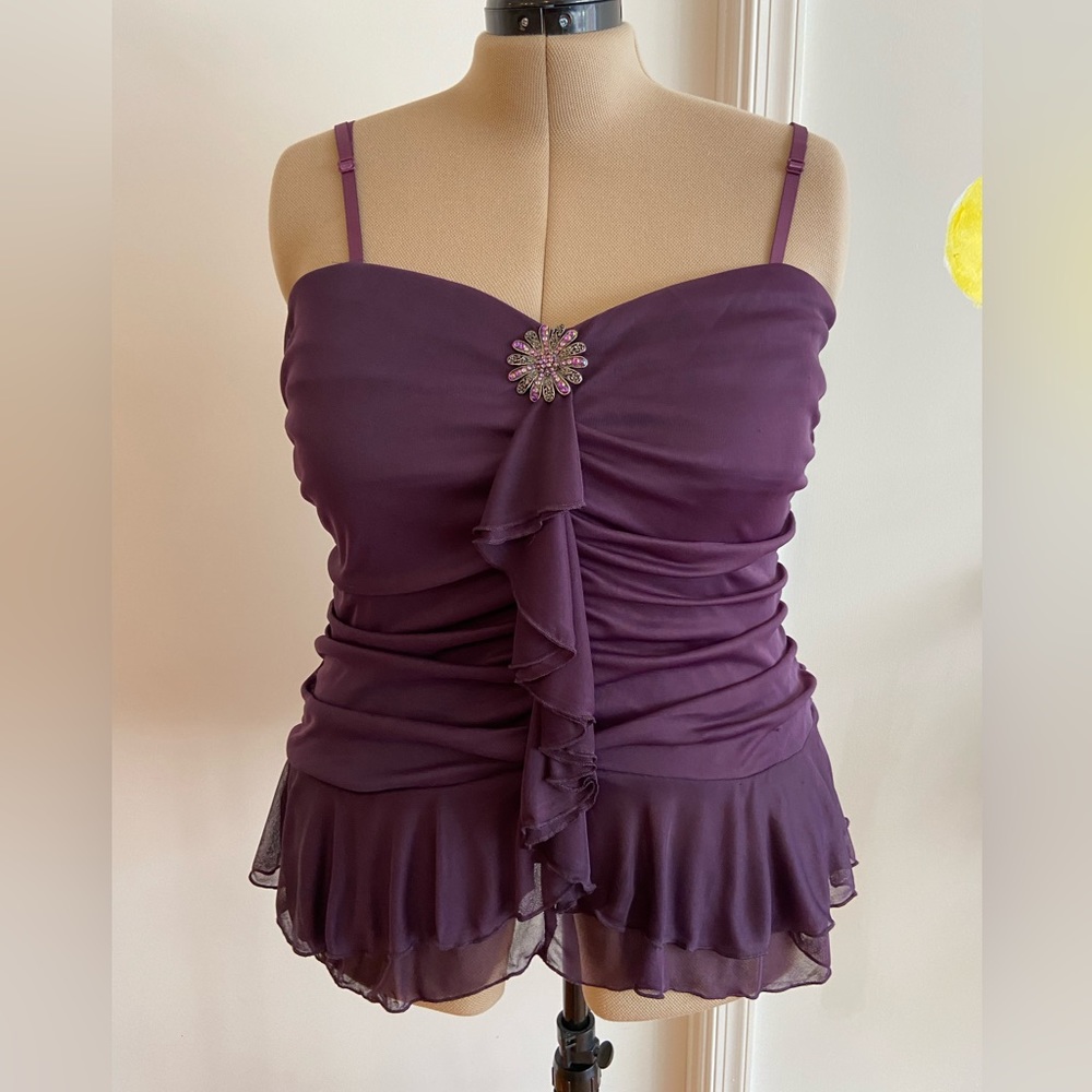 Celebrate! Fun party top. Torrid size 2 purple